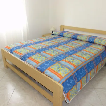 Arcobaleno Appartement *